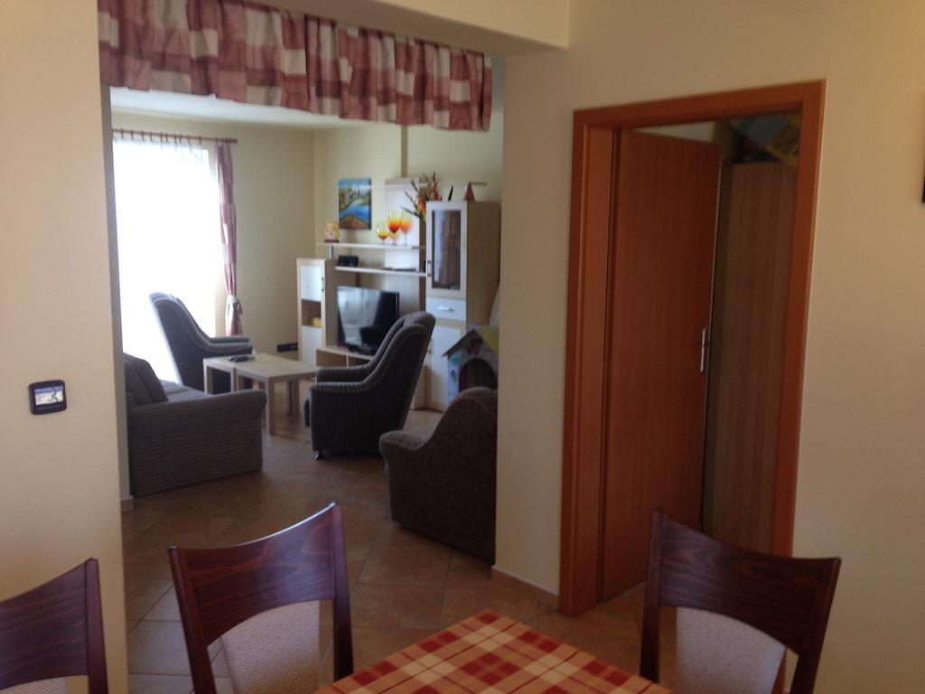 Apartmany Nowy フリンブルク エクステリア 写真